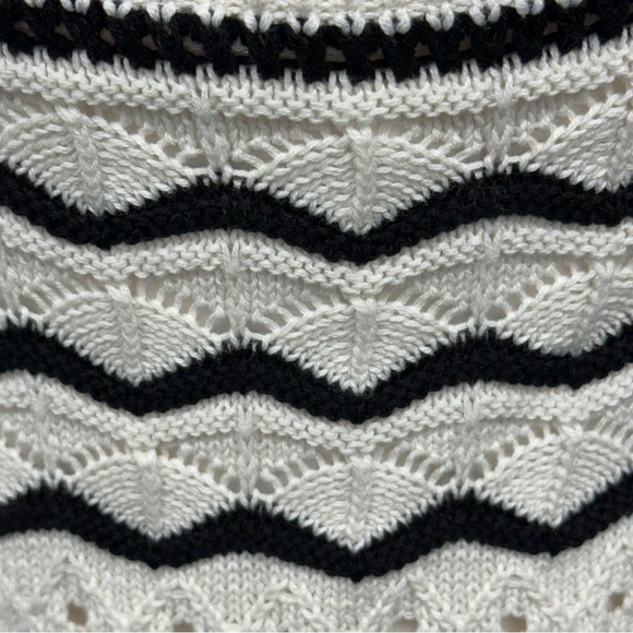 Olive + Oak Crochet Pointelle Knit Tank Top L Ivory Black Festival New w/Defect - Picture 4 of 11